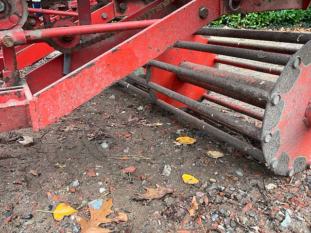 Lauwers 4-rijige plantmachine - afbeelding 3 van  16