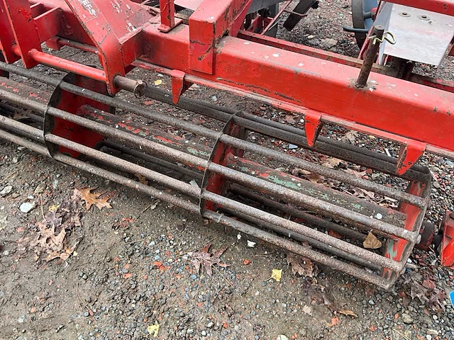 Lauwers 4-rijige plantmachine - afbeelding 6 van  16