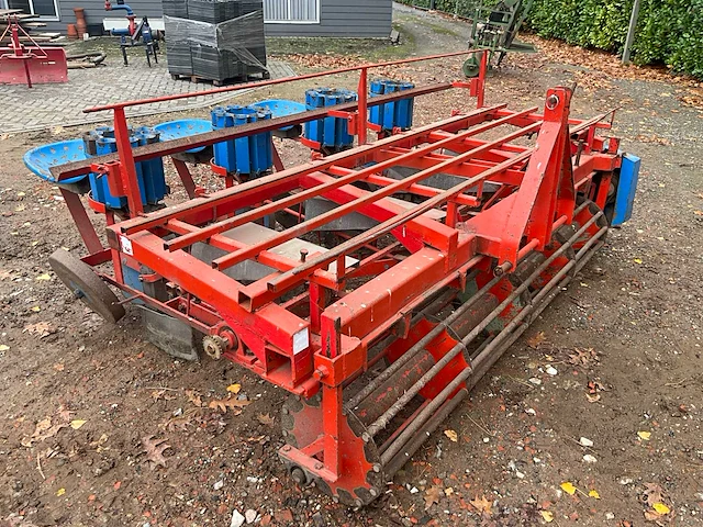 Lauwers 4-rijige plantmachine - afbeelding 10 van  16