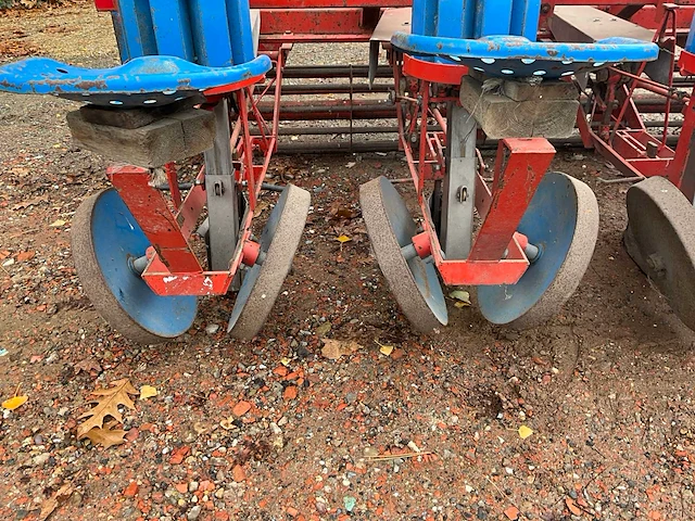 Lauwers 4-rijige plantmachine - afbeelding 16 van  16