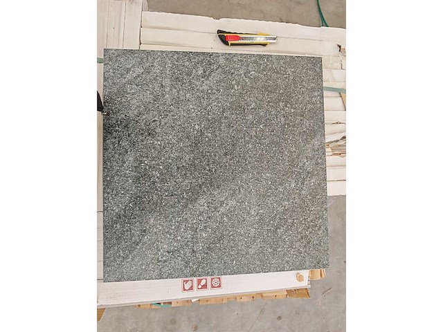 Lavigo pirin basaltgrijs mat vloertegel 60x60 cm 30,24 m² - afbeelding 9 van  9
