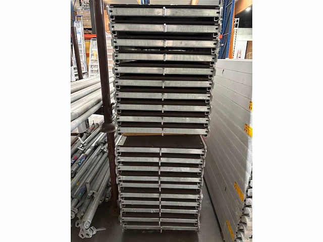 Layher-compatibele steigervloerset (25x) - afbeelding 2 van  7