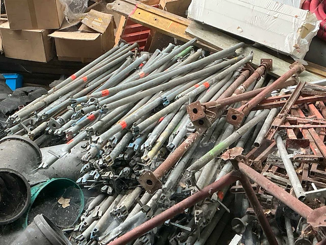 Layher overige aannemersmateriaal bouwstelling - afbeelding 2 van  5