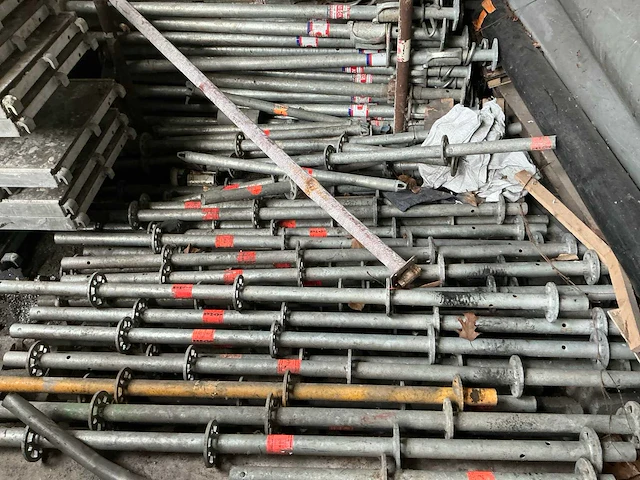Layher overige aannemersmateriaal bouwstelling - afbeelding 5 van  5