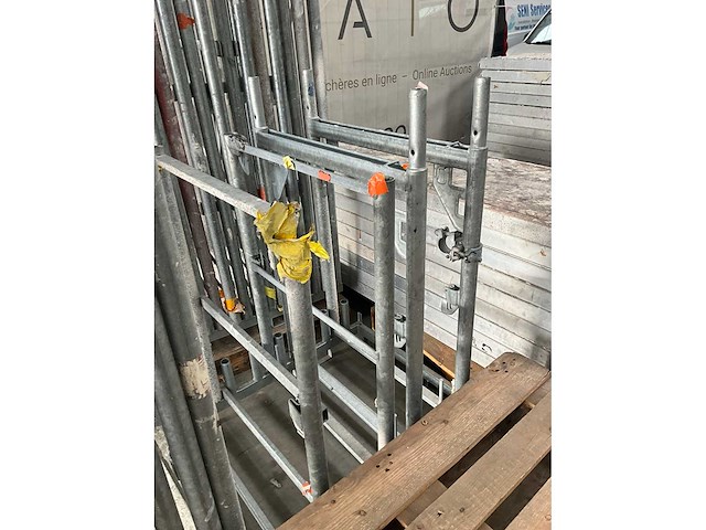 Layher staanders voor steigerstelling (28x) - afbeelding 5 van  10