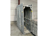 Layher staanders voor steigerstelling (36x) - afbeelding 2 van  9