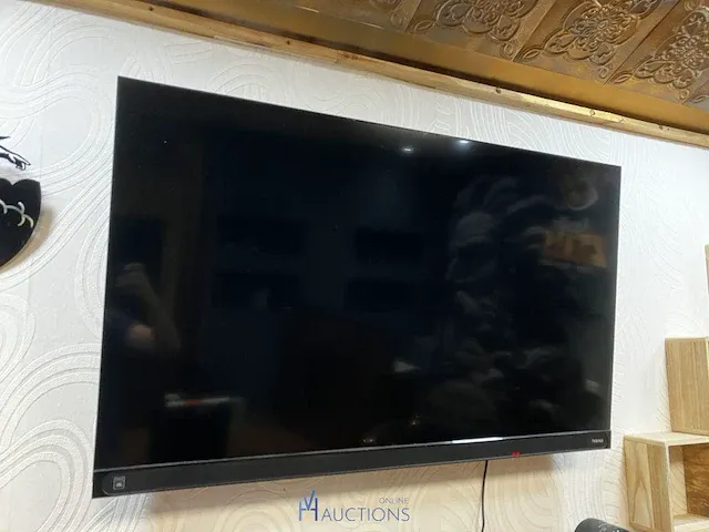 Lcd tv polaroid - afbeelding 1 van  2