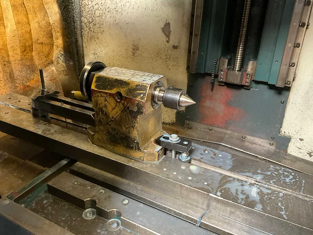 Leadwell v-25h cnc freesmachine - afbeelding 10 van  12