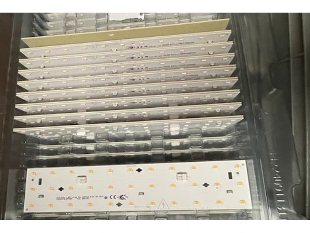 Led achtergrondverlichting - afbeelding 2 van  3