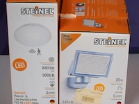 Led buitenstraler steinel plus led wand-/plafondlamp met sensor - afbeelding 1 van  3