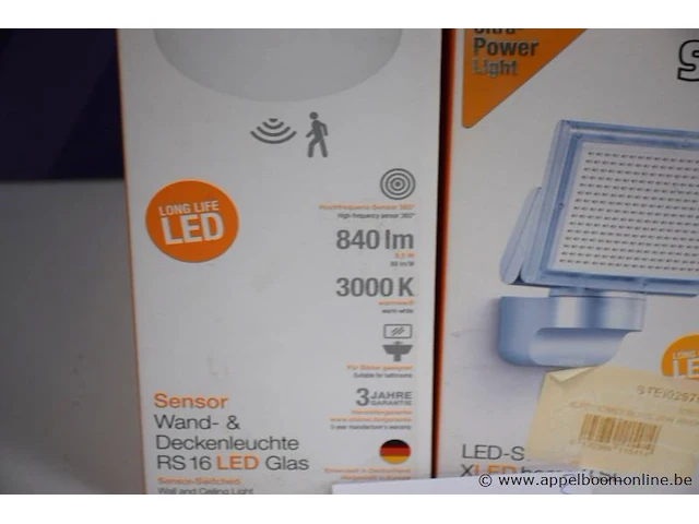 Led buitenstraler steinel plus led wand-/plafondlamp met sensor - afbeelding 2 van  3