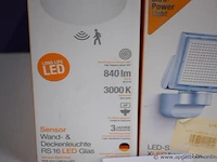 Led buitenstraler steinel plus led wand-/plafondlamp met sensor - afbeelding 2 van  3