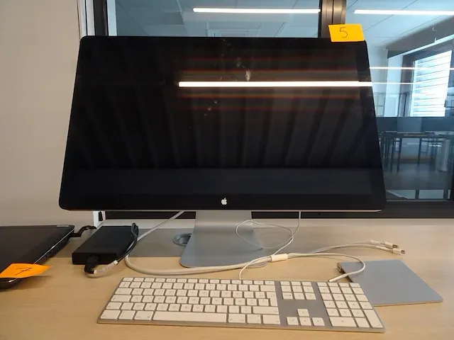 Led cinema display (27-inch) apple - afbeelding 1 van  3