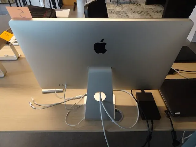 Led cinema display (27-inch) apple - afbeelding 2 van  3