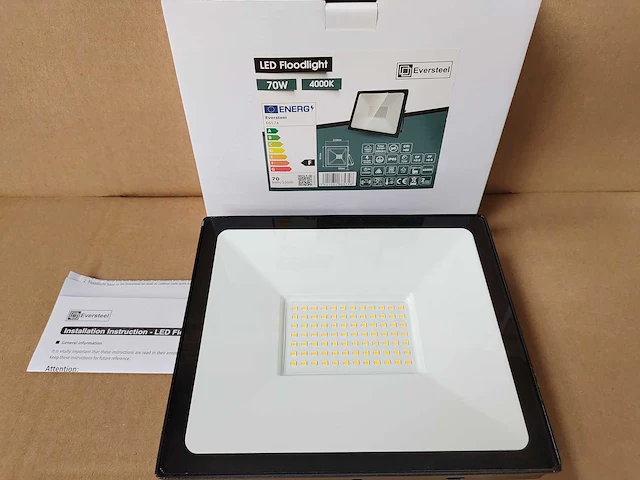 Led floodlight 70 watt (12x) - afbeelding 1 van  6