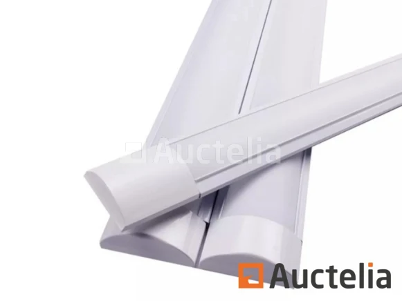 Led lamp 120cm 36w (nieuw materiaal)
