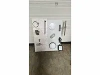 Led lichten en toilet accesoires - diversen - electronics - afbeelding 1 van  1