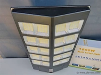 Led solarlamp straatlamp, met 1000 watt lichtopbrengst. nieuw in doos - afbeelding 8 van  15