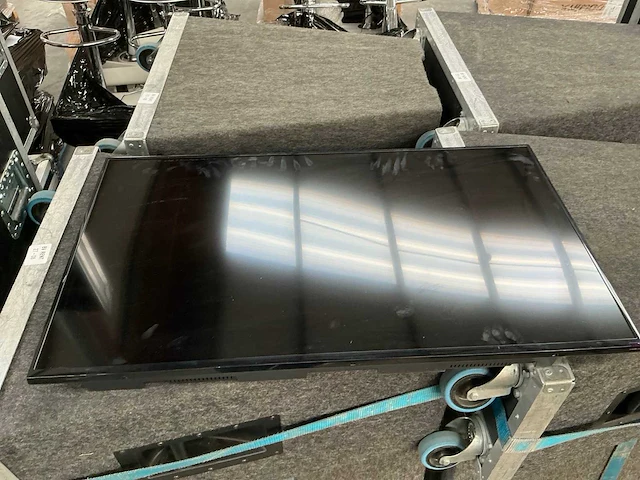 Leddisplay samsung dm40e (5x) - afbeelding 3 van  10