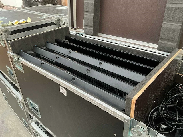 Leddisplay samsung dm40e (5x) - afbeelding 10 van  10