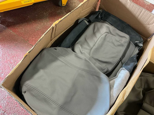 Lederen bekleding + matten - afbeelding 5 van  11
