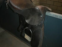 Lederen ponyzadel - afbeelding 1 van  5