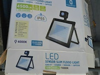 Ledlamp met sensor en tijdschakelaar 50w - afbeelding 1 van  4