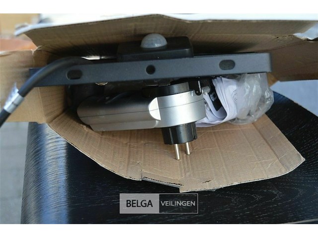 Ledlamp met sensor en tijdschakelaar 50w - afbeelding 3 van  4