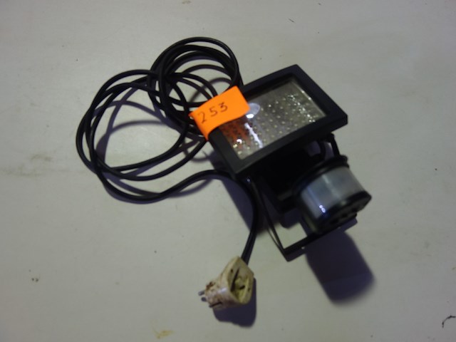 Ledspot met bewegingscamera - afbeelding 1 van  2