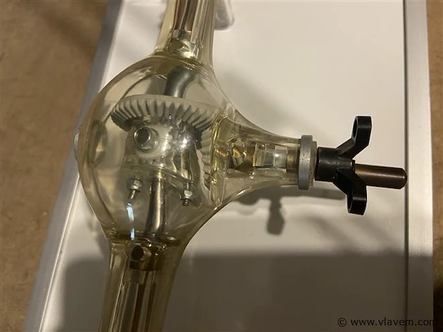 Leermodel achteras - afbeelding 2 van  3
