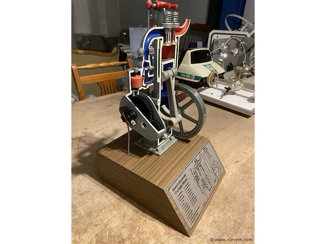 Leermodel cylinder - afbeelding 2 van  3