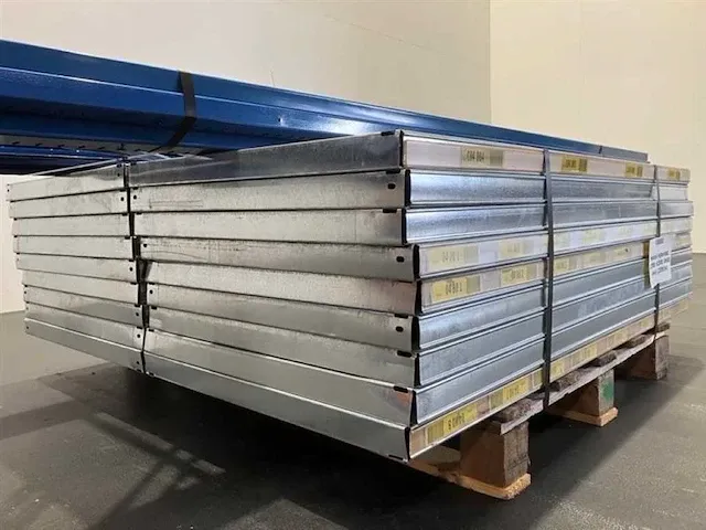 Legbordstelling lengte 3780mm hoogte 2500mm diepte 600mm 6 niveaus occasie - afbeelding 2 van  4