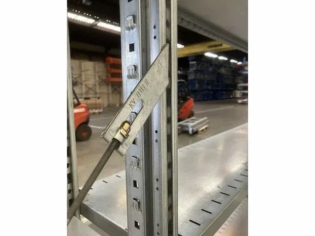 Legbordstelling lengte 6580 mm hoogte 2300 mm , diepte 300 mm 6 niveaus occasie - afbeelding 4 van  7