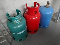 Lege gasflessen - afbeelding 2 van  2