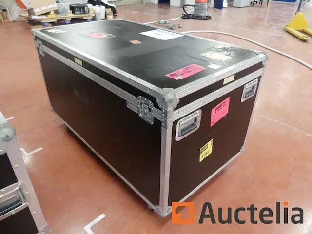 Lege transport vak op wielen - afbeelding 4 van  4
