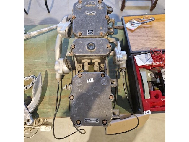 Legertelefoon - afbeelding 1 van  2