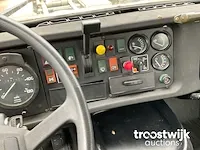 Legertruck met containerhaak - afbeelding 5 van  14