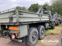 Legertruck met laadkraan - afbeelding 13 van  17