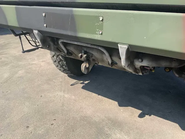 Legertruck - afbeelding 7 van  43