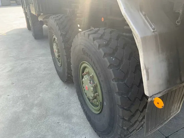 Legertruck - afbeelding 11 van  50