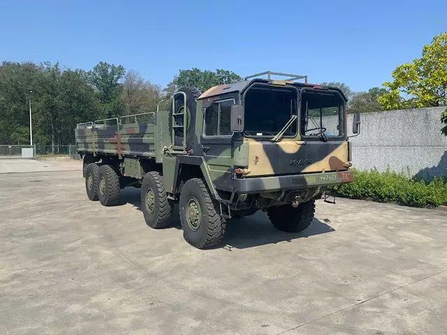 Legertruck - afbeelding 1 van  50