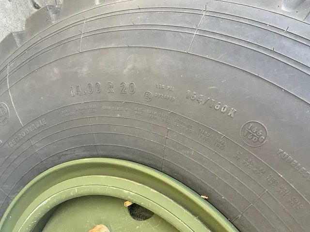 Legertruck - afbeelding 15 van  50