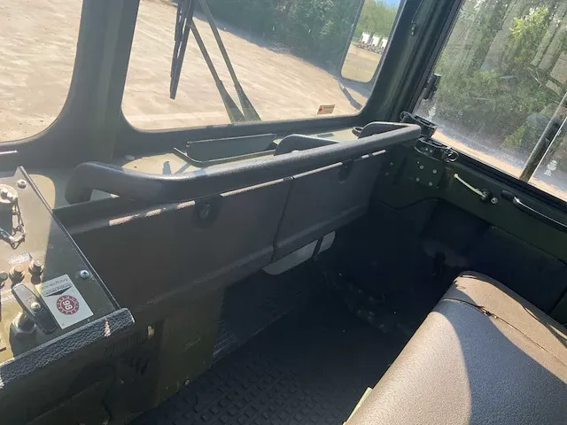 Legertruck - afbeelding 24 van  50