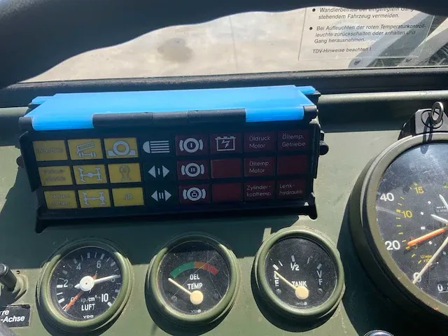 Legertruck - afbeelding 26 van  50