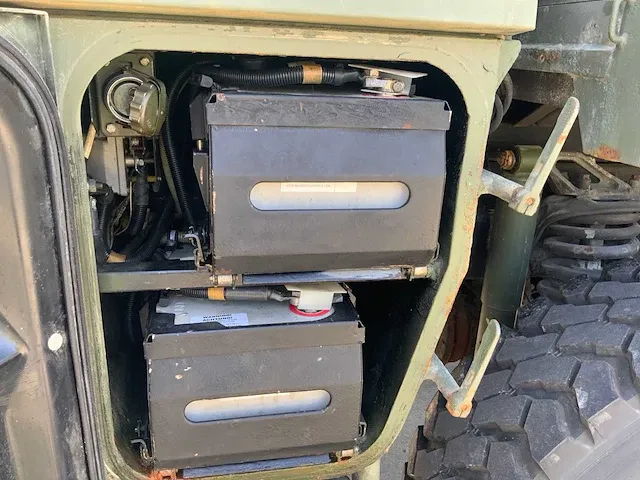 Legertruck - afbeelding 32 van  50
