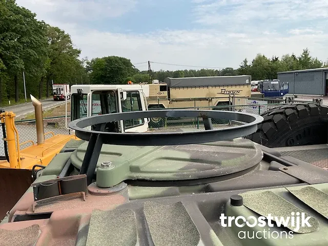Legertruck - afbeelding 15 van  24