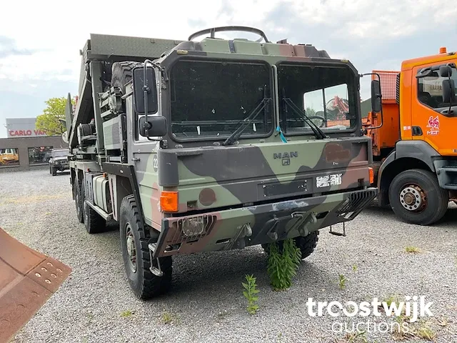 Legertruck - afbeelding 18 van  24