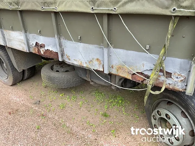 Legertruck - afbeelding 3 van  17