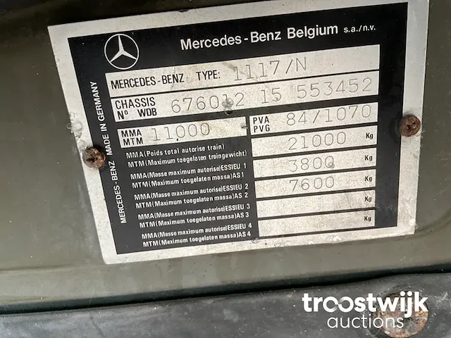 Legertruck - afbeelding 9 van  17