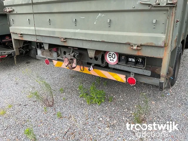 Legertruck - afbeelding 12 van  13